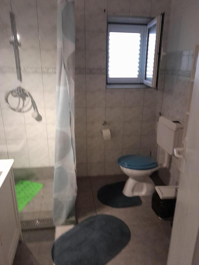 Apartmani Aneri Vir Exteriér fotografie