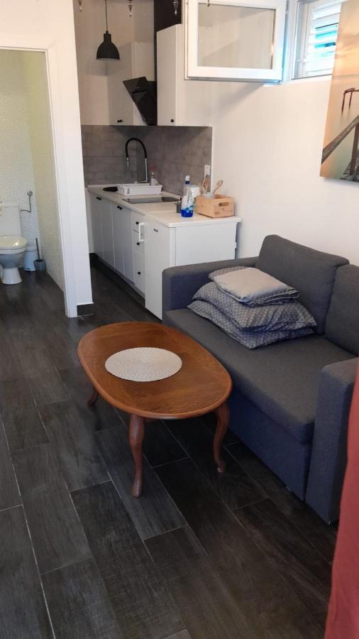Apartmani Aneri Vir Exteriér fotografie