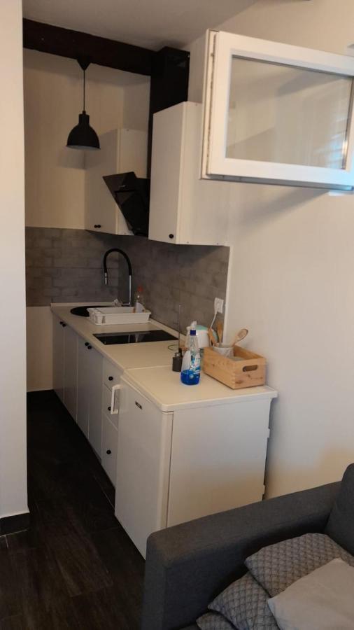 Apartmani Aneri Vir Exteriér fotografie